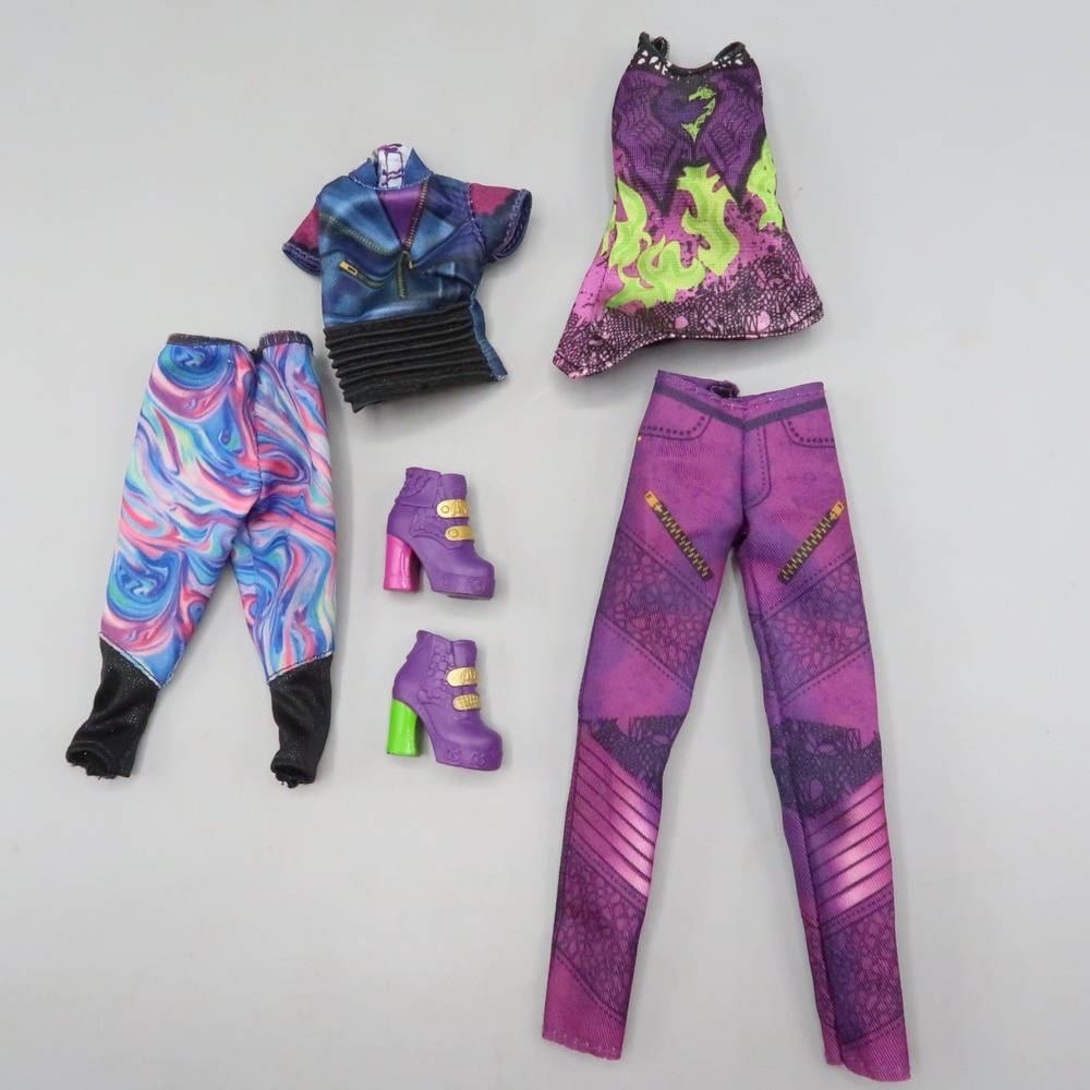 Disney Descendants Doll Replacement Clothes Accessories Mixed‎ Lot